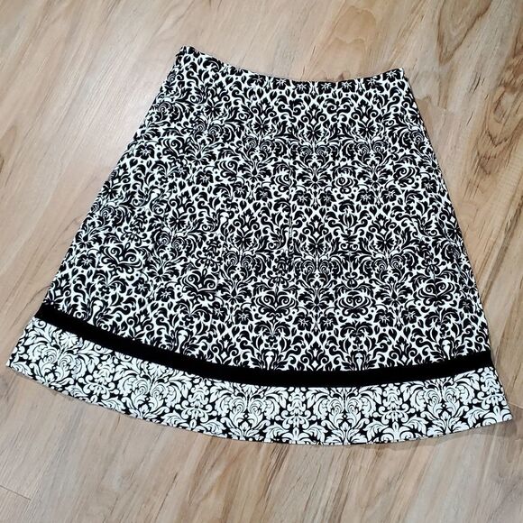 🔺️Charter Club Black & White Damask Skirt Petite 10 - Picture 2 of 10